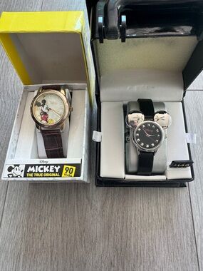 Woman’s Disney Mickey Two-Piece Watch Set